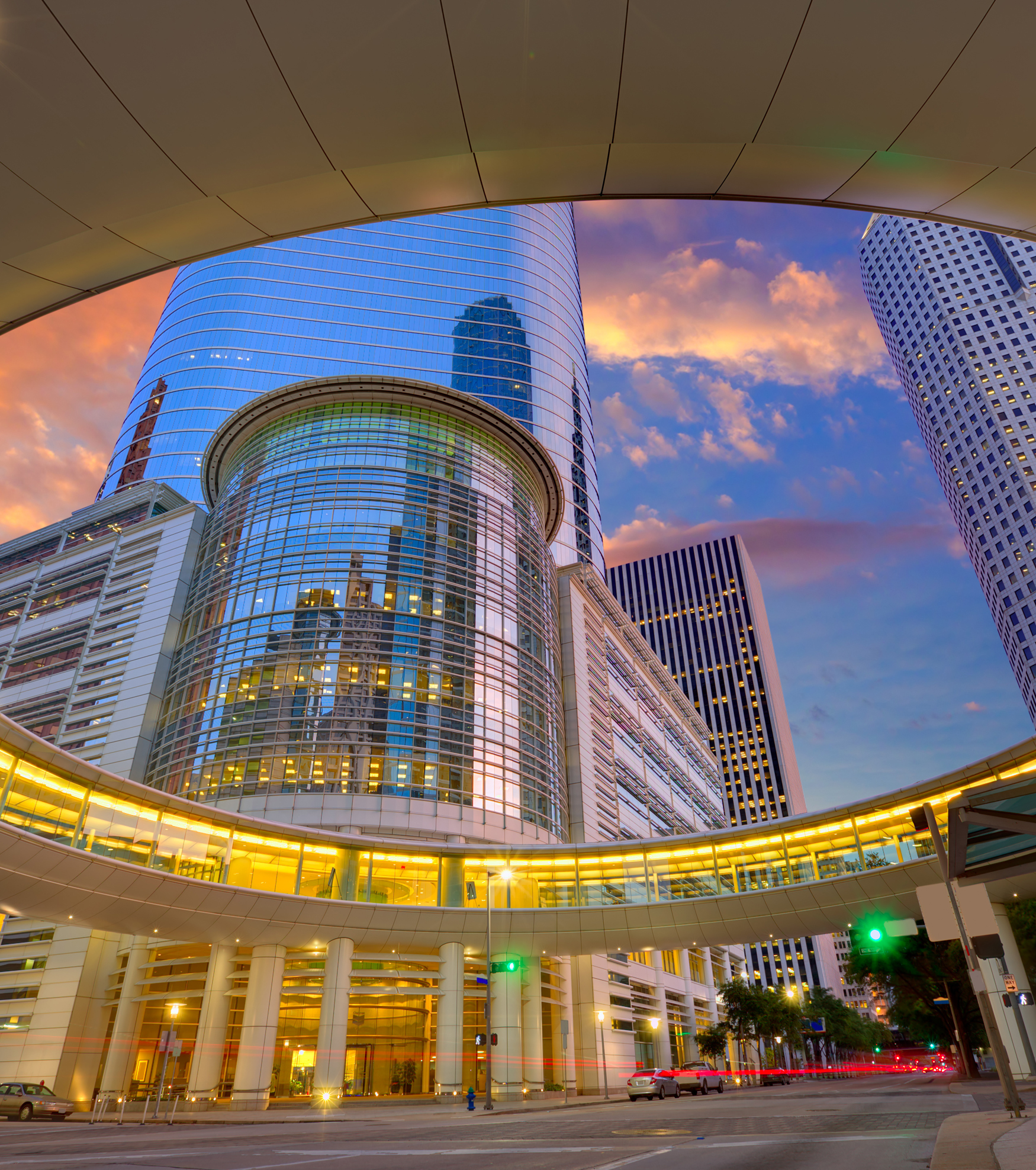 Professional black car and limo service for the Texas Medical Center (TMC) in Houston—reliable patient and doctor transportation.